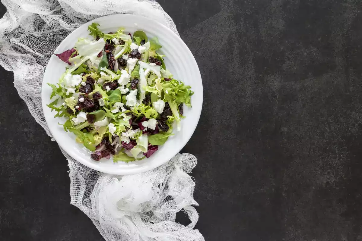 Salade en plastique